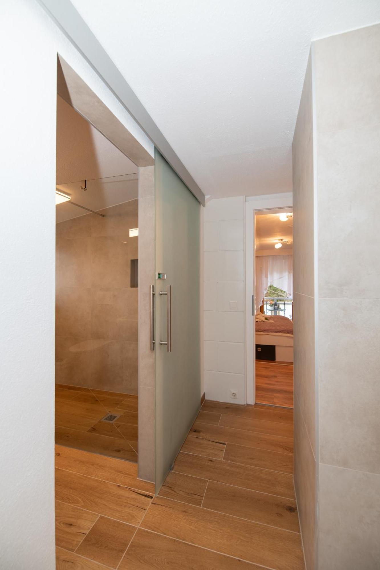Ferienwohnung Waldblick, Faaker See Oberaichwald  Екстериор снимка